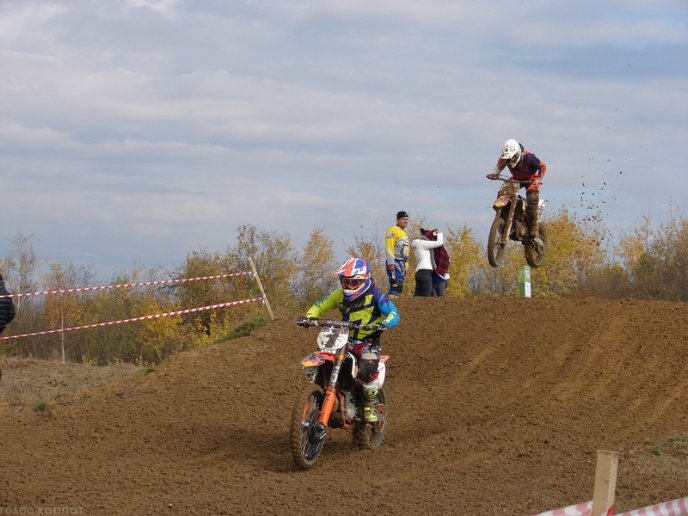 У Хусті проходить V етап Кубка чемпіонату України з мотокросу – 05