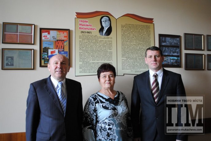 Професор Троян повернувся в УжНУ (ФОТО) – 12