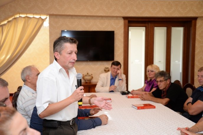 Сьогодні провели термінове засідання Ради адвокатів Закарпатської області – 27