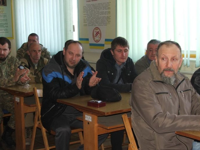 У Мукачеві урочисто нагородили бійців АТО державними нагородами – 06