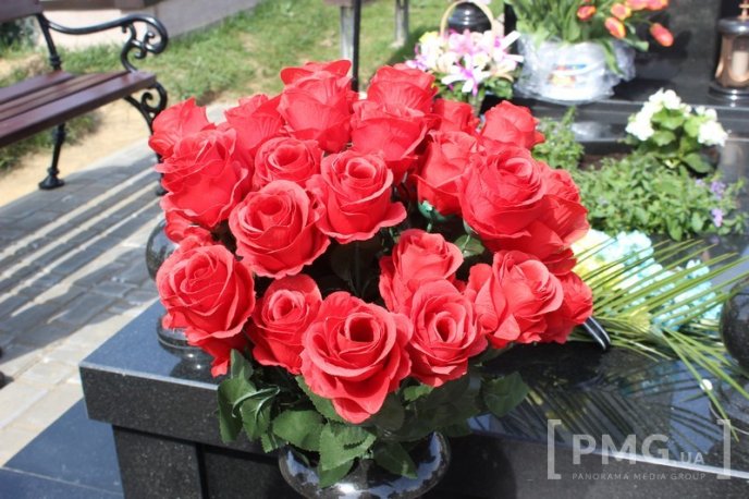 На Мукачівщині освятили пам’ятний знак бійцю АТО Олегу "Скіфу" Сидору – 06