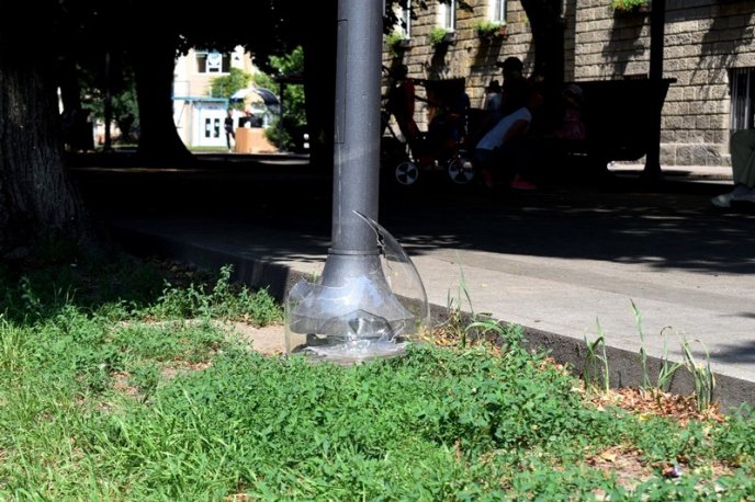 В Ужгороді продовжуються випадки вандалізму – 05