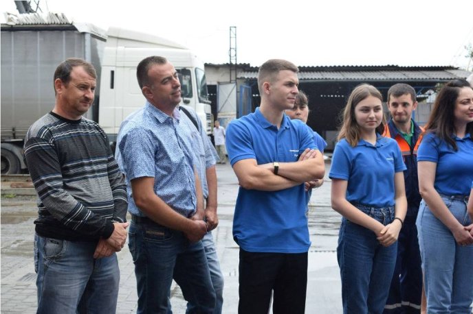 У Мукачеві відкрився салон лакофарбової продукції "Снєжка" – 06 У Мукачеві відкрився салон лакофарбової продукції "Снєжка" – 06