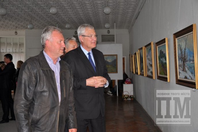 У Мукачеві відкрилась персональна виставка картин Юрія Сяркевича (ФОТОРЕПОРТАЖ) – 35