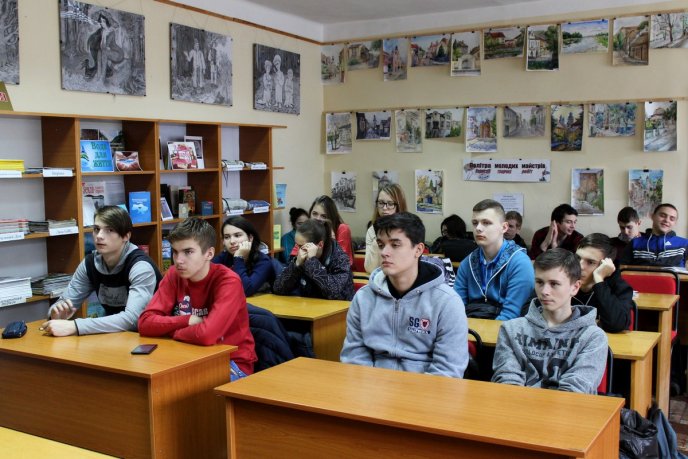 День Свободи та Гідності відзначили в Закарпатській обласній бібліотеці дітей та юнацтва – 03