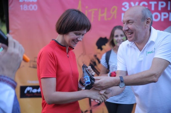 Миттєвості велозаїзду у Мукачеві: фоторепортаж із "Літньої зустрічі цімборів" – 62