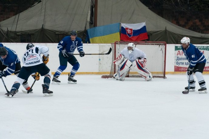 В Ужгороді відбувся міжнародний турнір із хокею – 01 В Ужгороді відбувся міжнародний турнір із хокею – 01