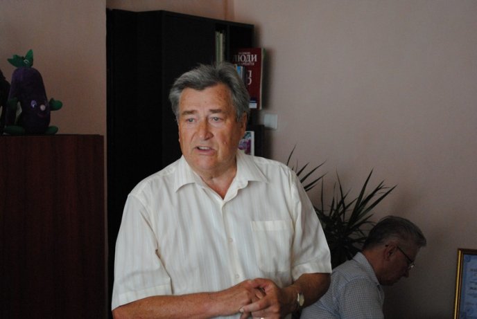 У Мукачеві по-особливому відзначили 90-літній ювілей професора Трояна (ФОТОРЕПОРТАЖ) – 22