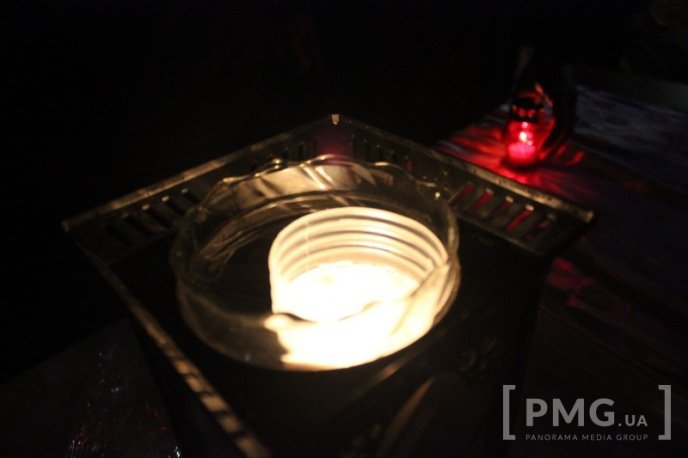 Мукачівці зустріли Благодатний Вогонь, який зійшов у Єрусалимі – 31