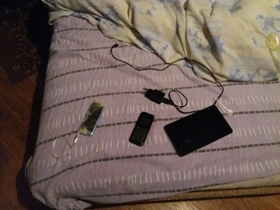 В Ужгороді у зйомній квартирі правоохоронці затримали 5-х нелегалів з В’єтнаму – 08