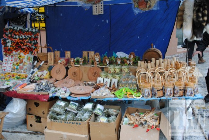 Головний фестиваль Закарпаття – “Червене вино – 2013″ офіційно стартував (ФОТОРЕПОРТАЖ) – 03