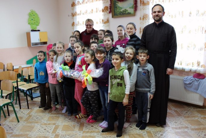 Учасники проекту "Все Закарпаття читає дітям" завітали до вихованців санаторію "Малятко" – 07