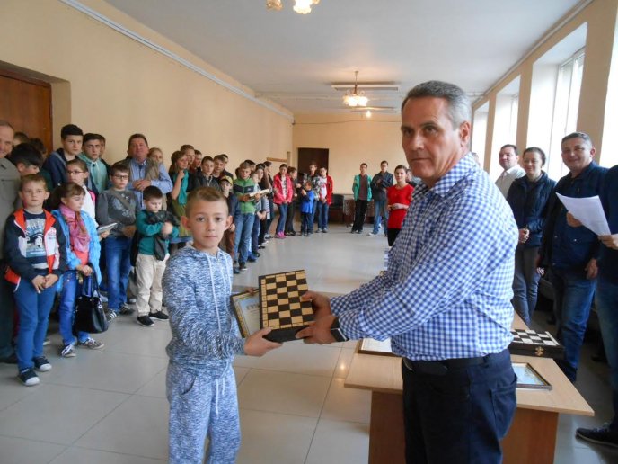 У Рахові пройшов міжрайонний шаховий турнір – 08 У Рахові пройшов міжрайонний шаховий турнір – 08