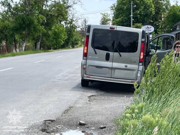 На Берегівщині патрульним пропонували хабар – 01