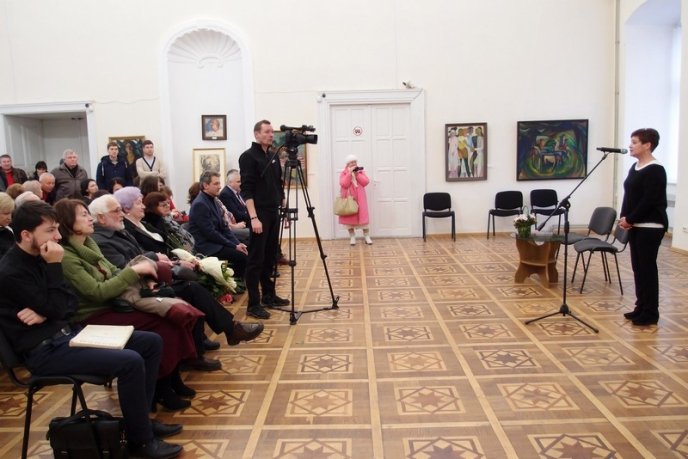 В Ужгороді відкрили виставку Івана Манайла – 01