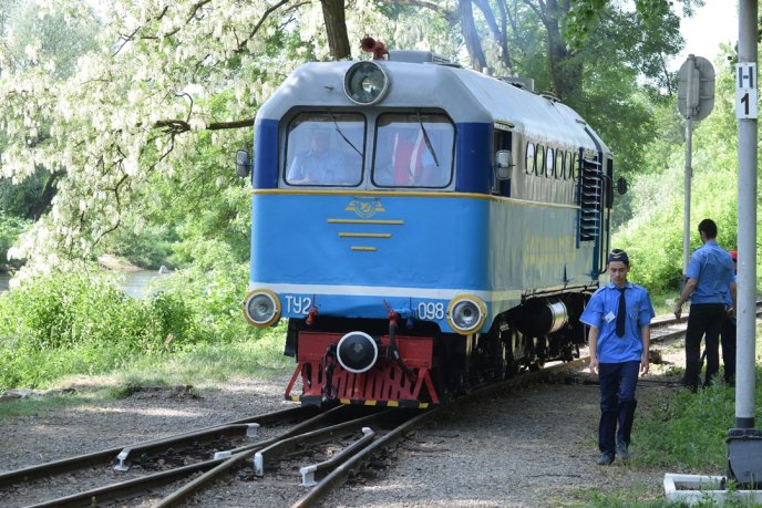 В Ужгороді стартував черговий сезон дитячої залізниці – 08
