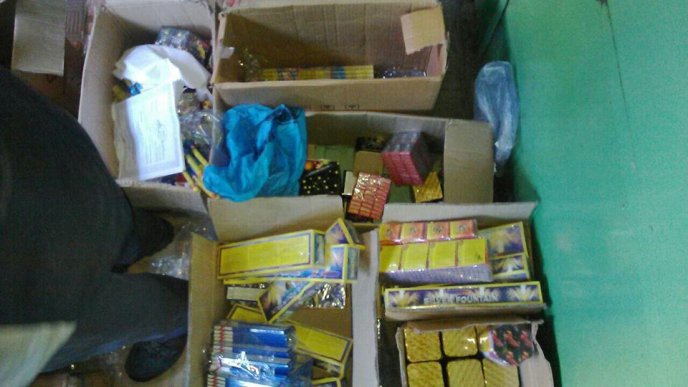 Ужгородські патрульні виявили незаконний збут піротехніки – 05