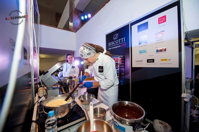 Ігор Заріцький став володарем титулу "Шеф-кондитер BISCOTTI 2015 року" – 05