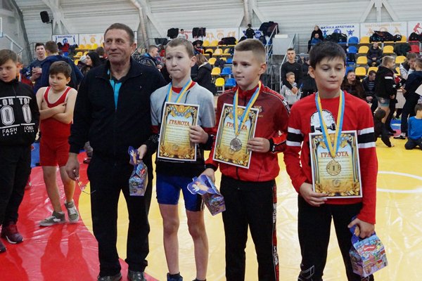 У Тячеві провели новорічний турнір з греко-римської боротьби – 11