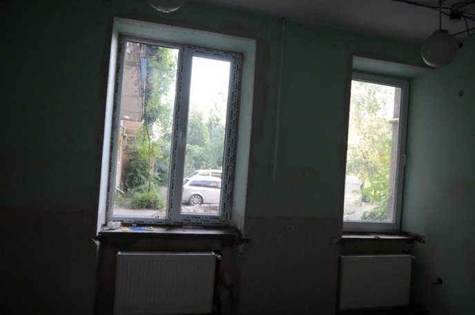 В Ужгороді вперше за 30 років капітально ремонтують амбулаторію – 03