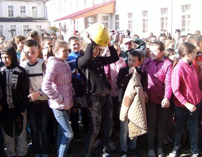 Рятувальники Воловеччини та Виноградівщини провели пізнавальні акції для дітей – 06