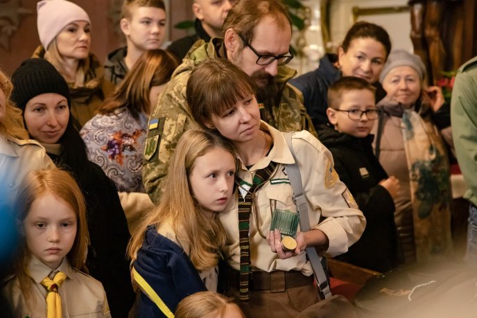 В Ужгороді отримали Вифлеємський вогонь миру – 02