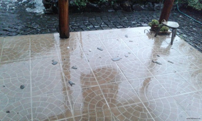 Виноградівщина оговтується від нищівного граду: шокуюче відео стихії – 05