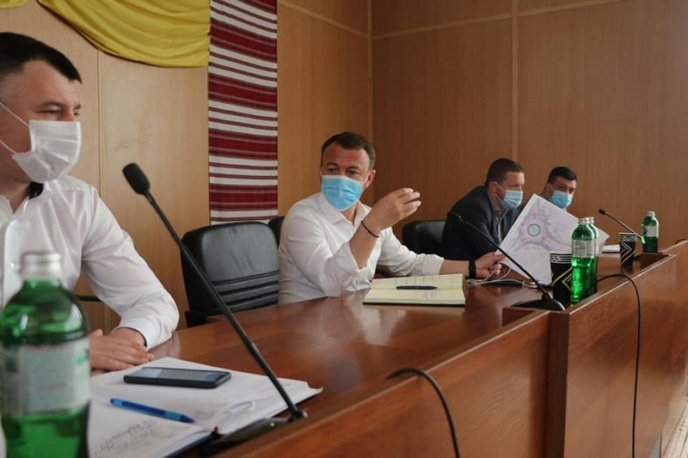 Очільник Закарпаття зустрівся із жителями Мукачівщини  – 03