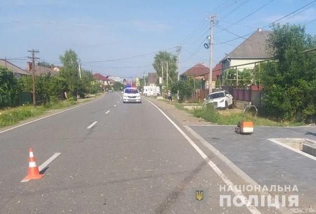 На Мукачіщині водій наїхав на чоловіка. Потерпілий знаходиться у реанімації – 03