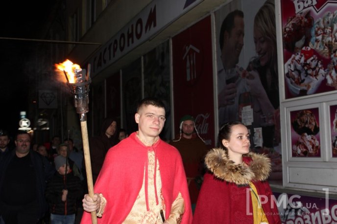 У Мукачеві відбулась церемонія переведення годинників на літній час – 05 У Мукачеві відбулась церемонія переведення годинників на літній час – 05