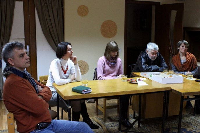 Закарпатський облмуздрамтеатр подарував маленьким глядачам виставу "Лускунчик" – 06