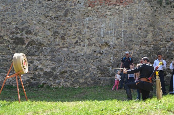 Головні святкування 1120-річчя Мукачева проходять у замку "Паланок" – 13