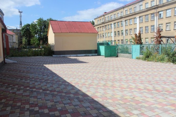 Ужгородська школа з європейським вектором розвитку та навчання – 05