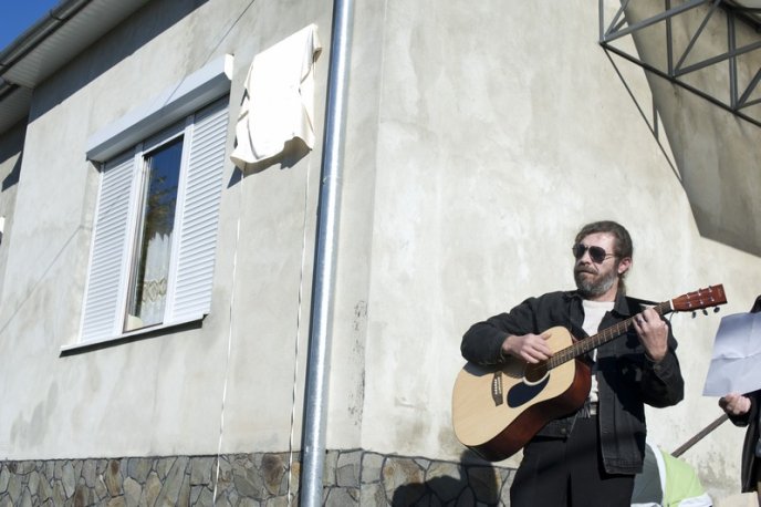 У Мукачеві відкрили меморіальну дошку Володимиру Висоцькому (ФОТО) – 06