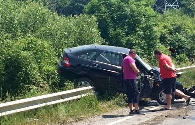 Біля Кольчина жахлива ДТП: двоє людей загинуло, ще двоє – у лікарні – 03 Біля Кольчина жахлива ДТП: двоє людей загинуло, ще двоє – у лікарні – 03