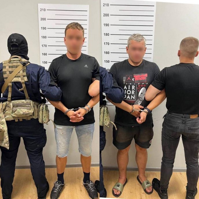 Резонансне викриття: поліція затримала чоловіків, які обкрадали квартири закарпатців – 03