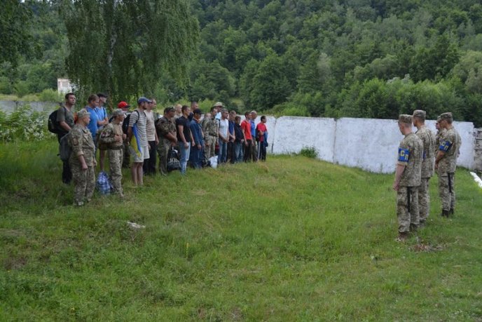Ужгородський полігон прийняв майже півтисячі резервістів – 03