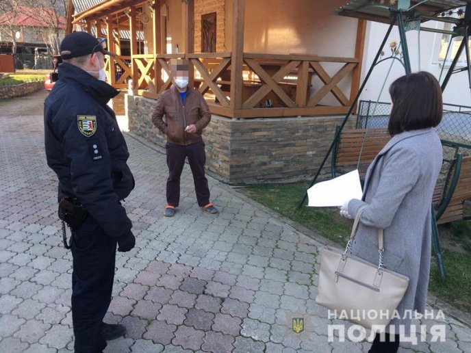 Поліція перевіряє закарпатців, які нещодавно повернулися із-за кордону – 01 Поліція перевіряє закарпатців, які нещодавно повернулися із-за кордону – 01