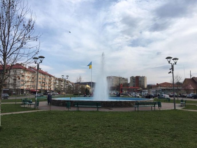 У Мукачеві запрацювали фонтани – 02