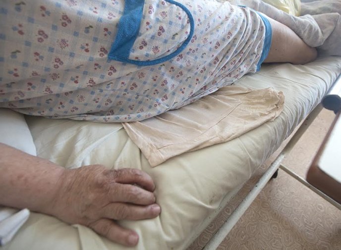 Чиновники шоковані умовами перебування пацієнтів у Мукачівському психоневрологічному інтернаті – 13