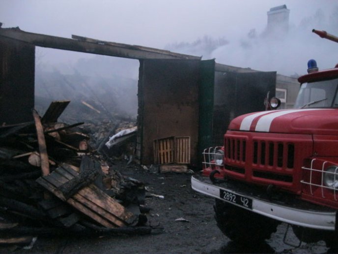 У Синевирі горіла хлібопекарня – 01