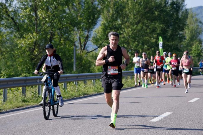 На Хустщині пройшов благодійний марафон – 01