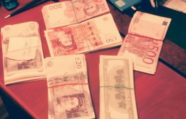 СБУ викрила організоване угруповання, яке нелегально переправляло людей у ЄС – 05