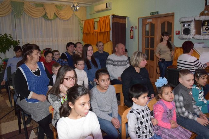 Подарували дітям радість – 24