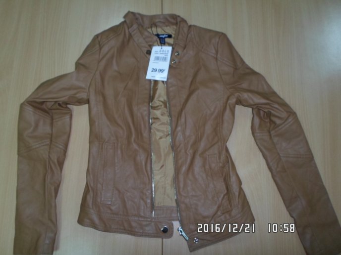 Громадянин Угорщини хотів незаконно ввезти на Закарпаття партію "секонд-хенду" – 07 Громадянин Угорщини хотів незаконно ввезти на Закарпаття партію "секонд-хенду" – 07