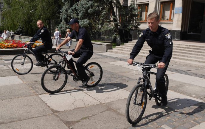 В Ужгороді працюватимуть два велопатрулі – 05