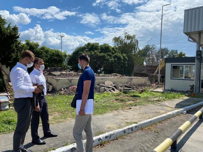 На КПП "Тиса" розпочали будівництво вбиральні – 02