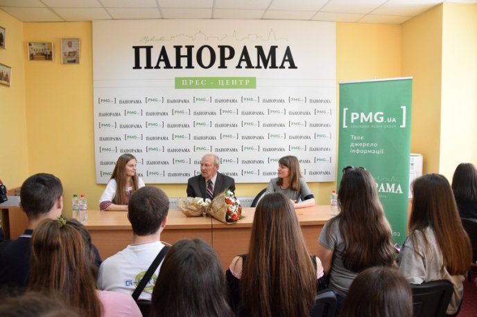 Студенти МКТЕК вивідували секрети життєвих успіхів – 05 Студенти МКТЕК вивідували секрети життєвих успіхів – 05