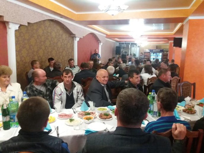 У Дубовому вівчарів-ватагів вшанували грамотами та подарунками – 03