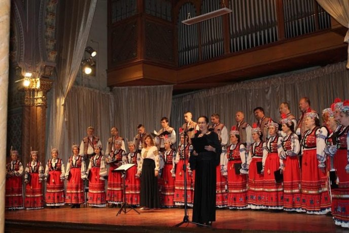 В обласному центрі відбувся авторський концерт відомого ужгородця – 07